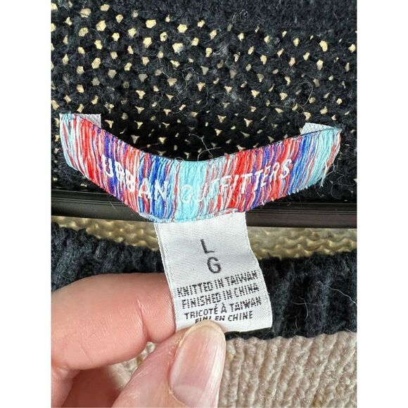 Urban outfitters chunky black-and-white sweater - Picture 2 of 5